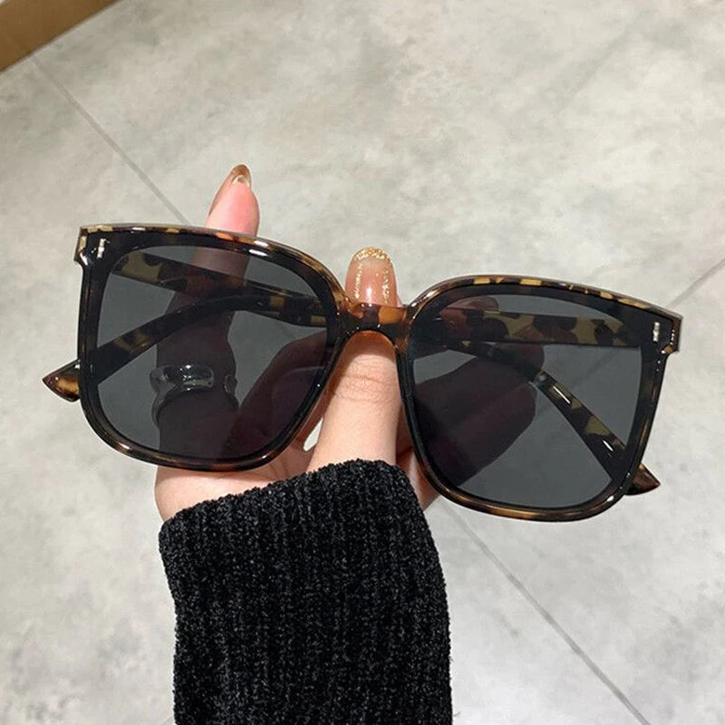 Square Sunglasses Women Designer Luxury Cat Eye Sun Glasses Female Classic Vintage Eyewear UV400 Outdoor Holiday Glasses Kafinashop