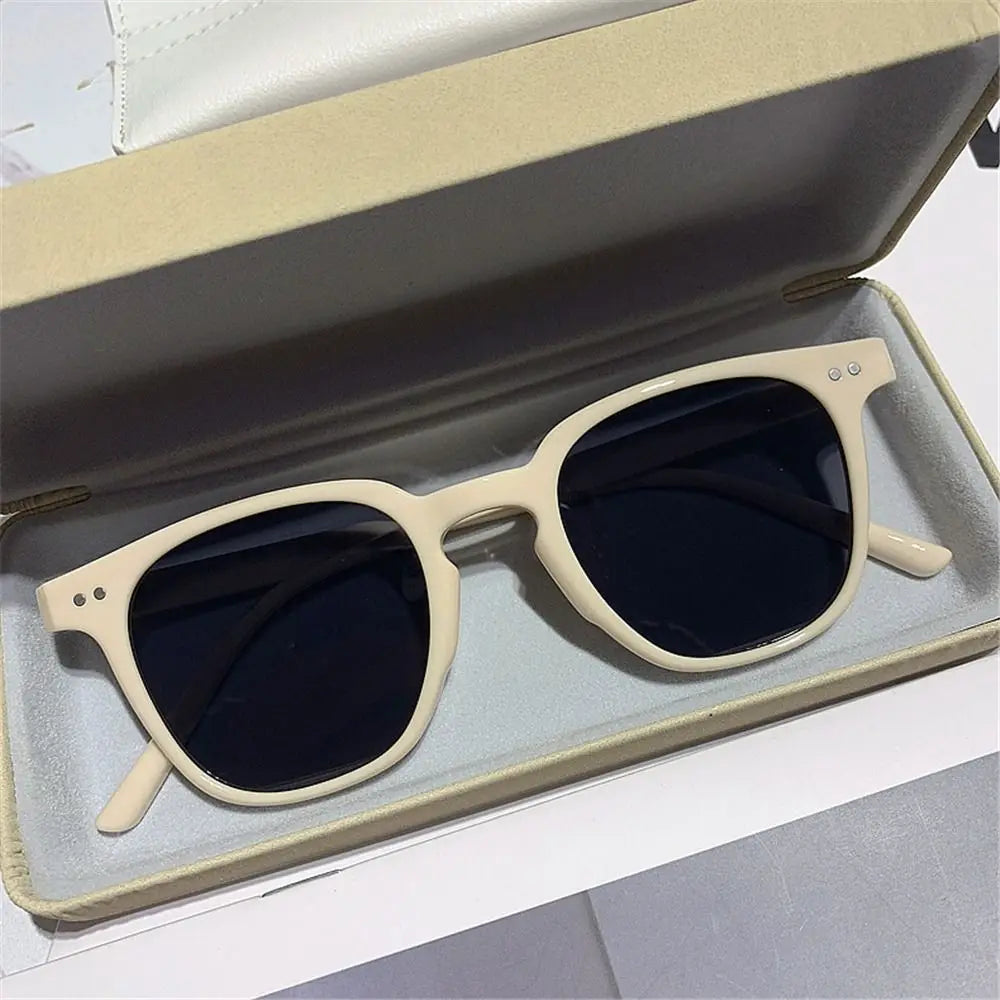 2024 Round Mens Sunglasses Women Classic Small Frame Brand Designer Black Green Driving Green Sun Glasses Female Lady Shades Kafinashop